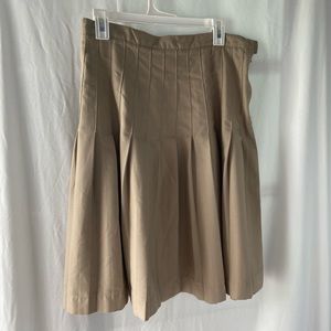 Lands End School Uniform top of knee skirt pleat skirt woman khaki like new Sz 8